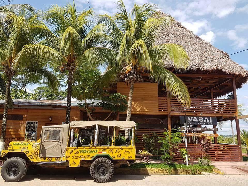 Wasai Puerto Maldonado Hostel Exteriör bild